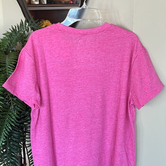 Brand New Barbie Pink Corvette Short Sleeve Shirt Movie Top - Picture 8 of 11